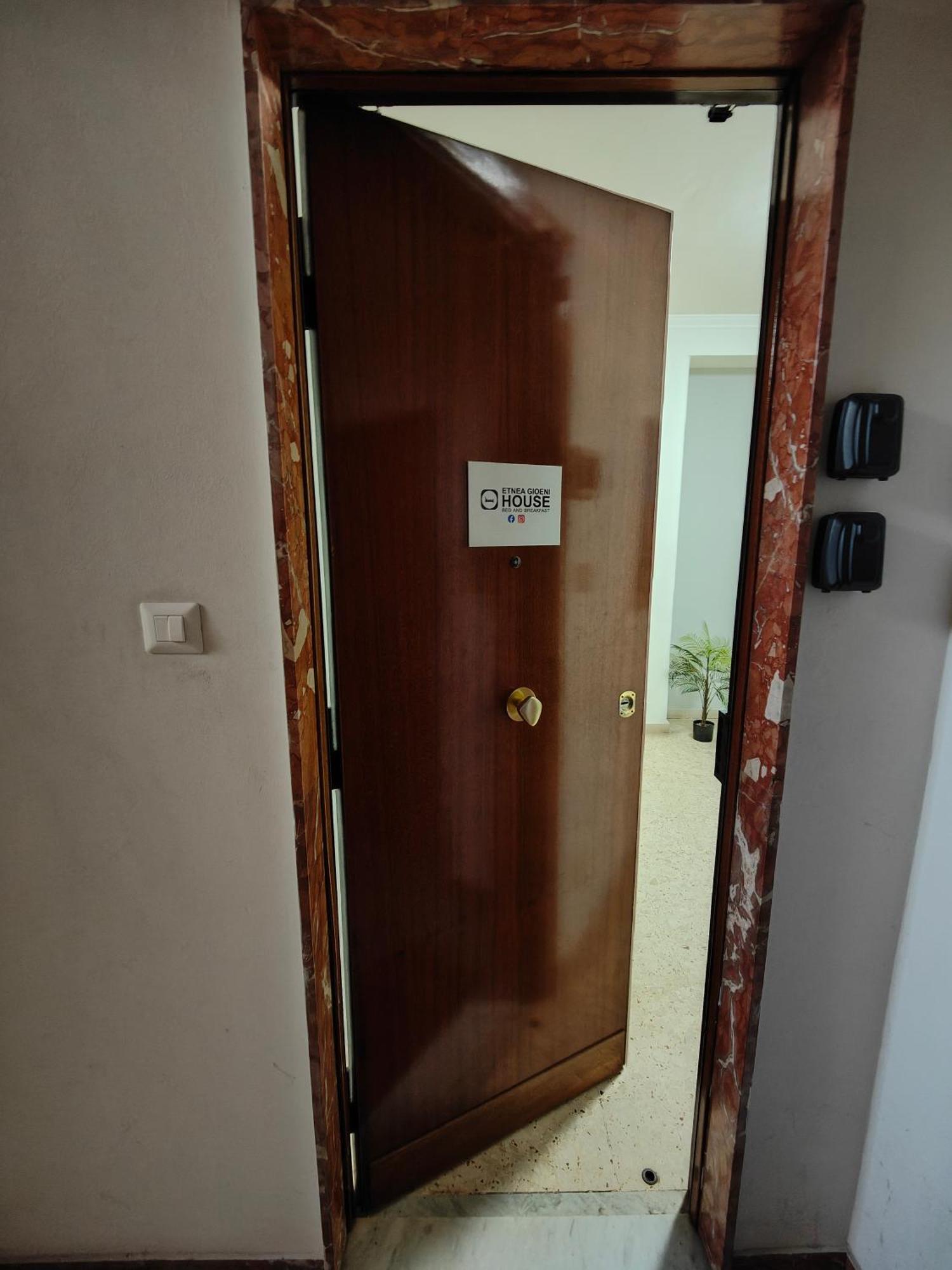 Etnea Gioeni House Suite Katania Zewnętrze zdjęcie