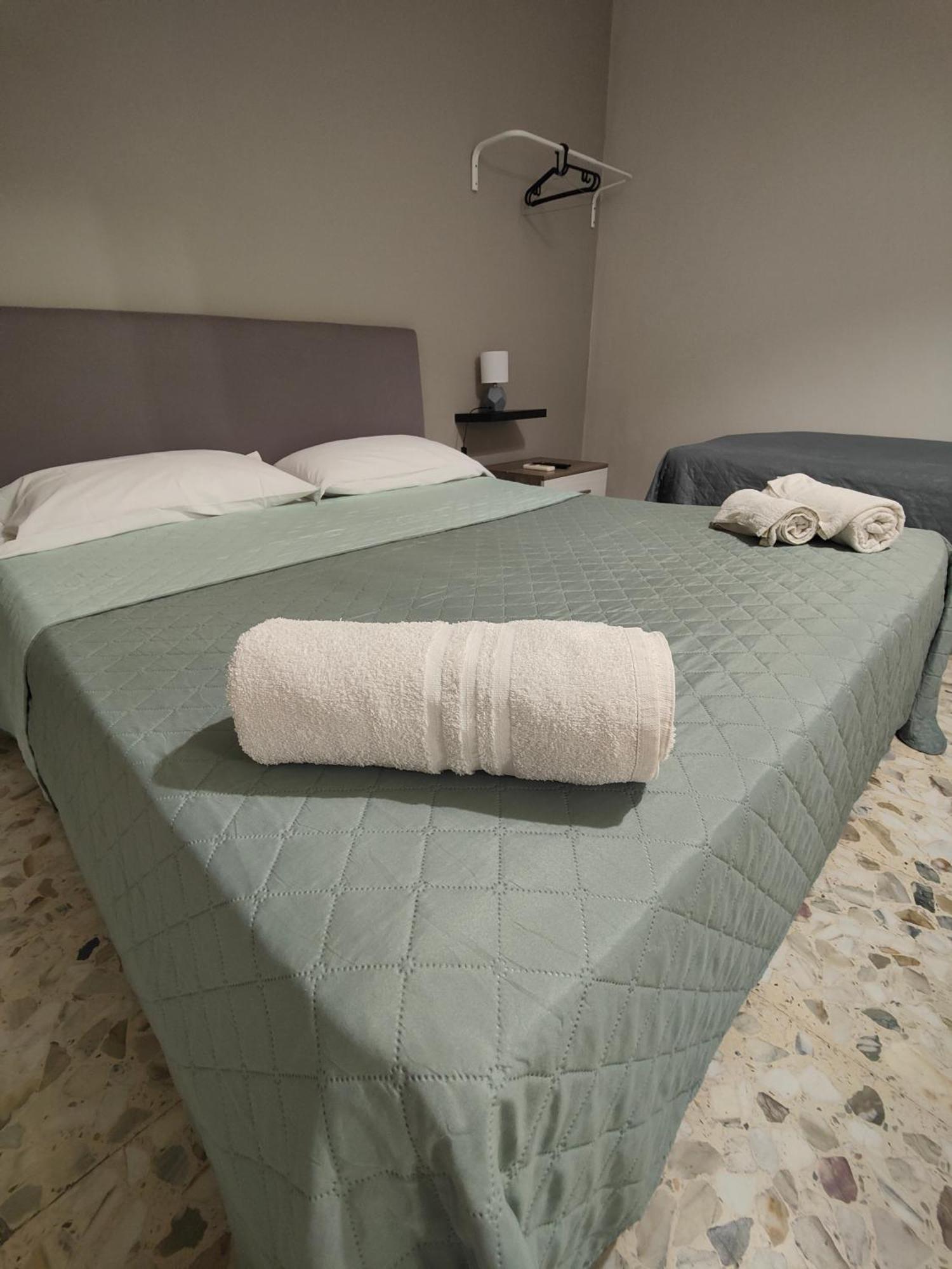 Etnea Gioeni House Suite Katania Zewnętrze zdjęcie